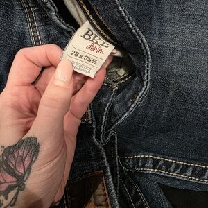 Buckle Women's Boot Cut Jeans - Dark Blue